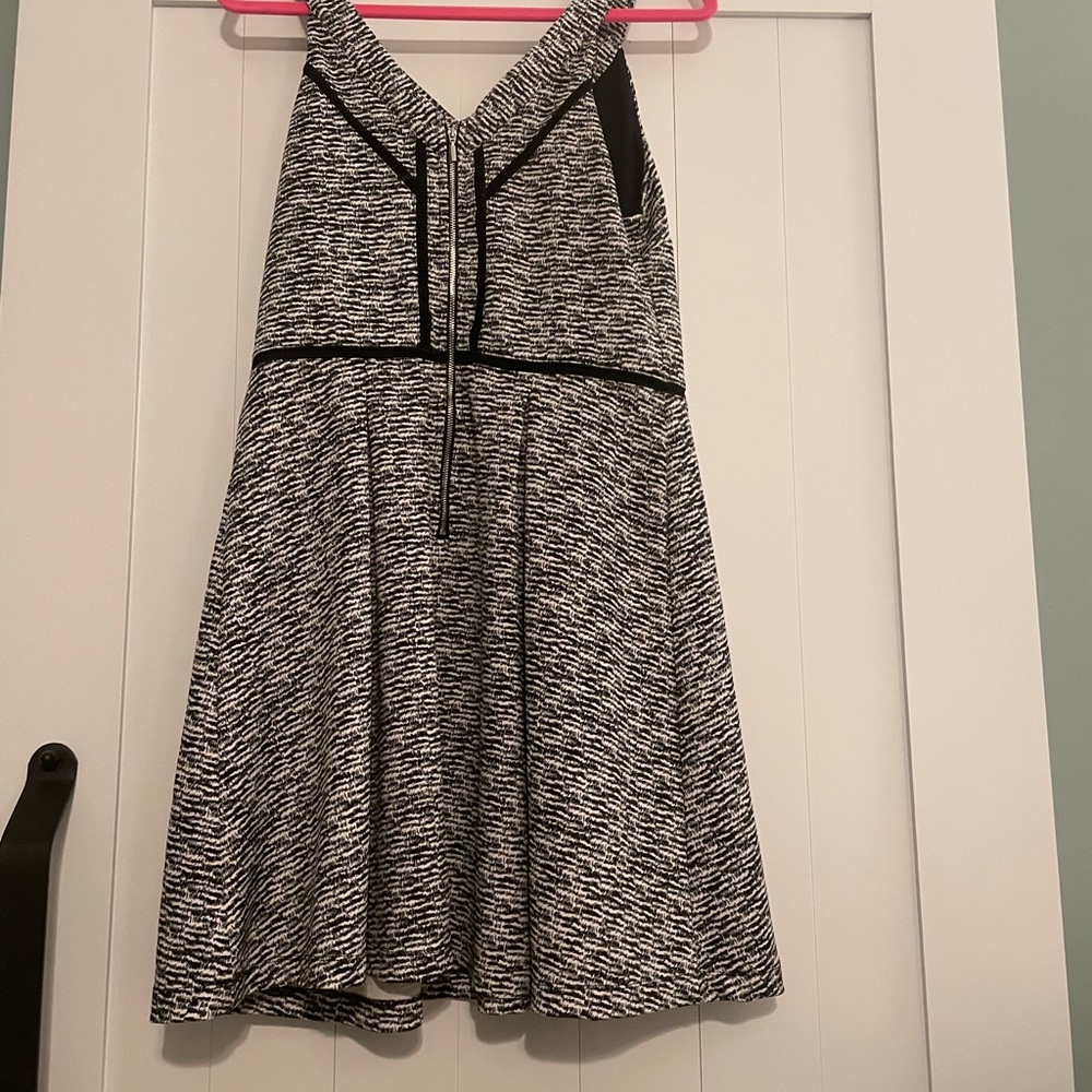 Black and White Sleeveless Dress